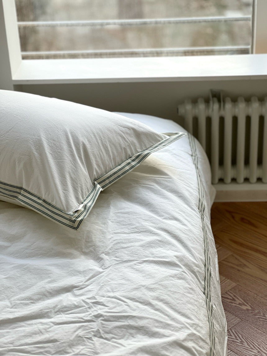 Hotel-Inspired Cotton Quilted Comforter Set