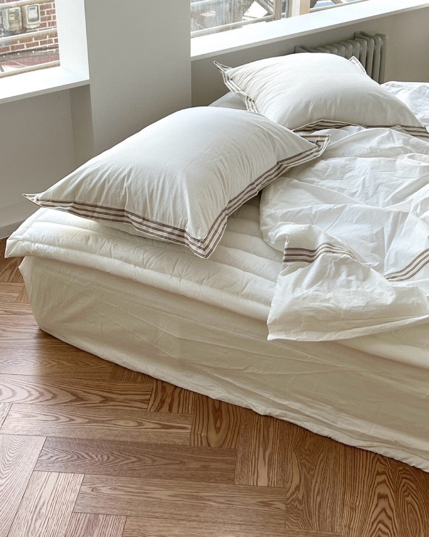Hotel-Inspired Cotton Quilted Comforter Set