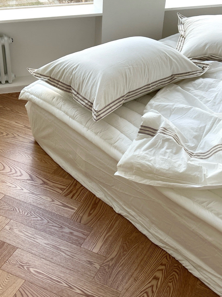 Hotel-Inspired Cotton Quilted Comforter Set