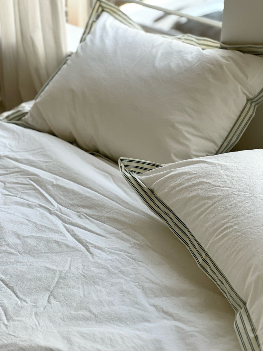 Hotel-Inspired Cotton Quilted Comforter Set