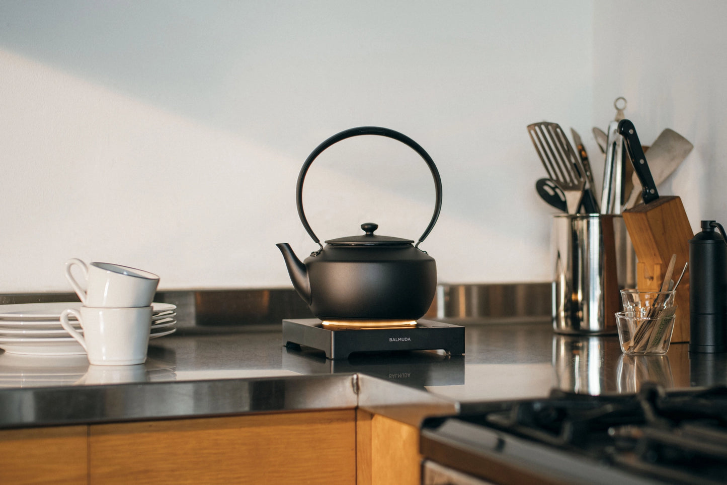 Moonkettle Electric Kettle with Temp Control 122°F - 212°F