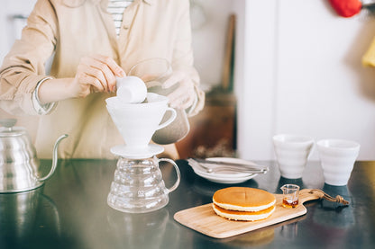 V60 Ceramic Coffee Dripper 02
