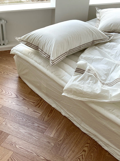 Hotel-Inspired Cotton Quilted Comforter Set